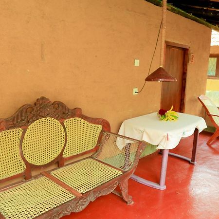 Natural Cabanas Kanattegoda Εξωτερικό φωτογραφία