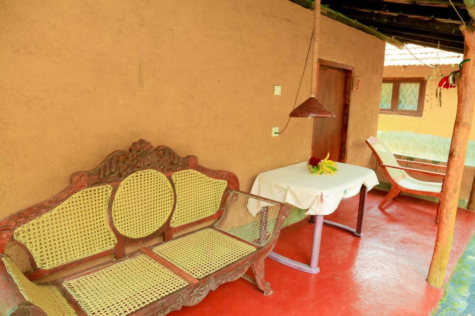 Natural Cabanas Kanattegoda Εξωτερικό φωτογραφία