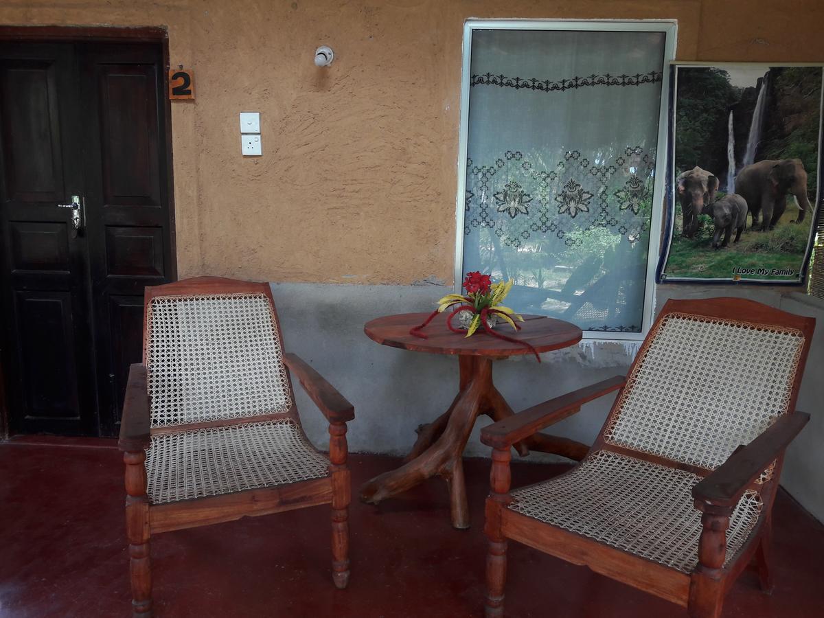 Natural Cabanas Kanattegoda Εξωτερικό φωτογραφία